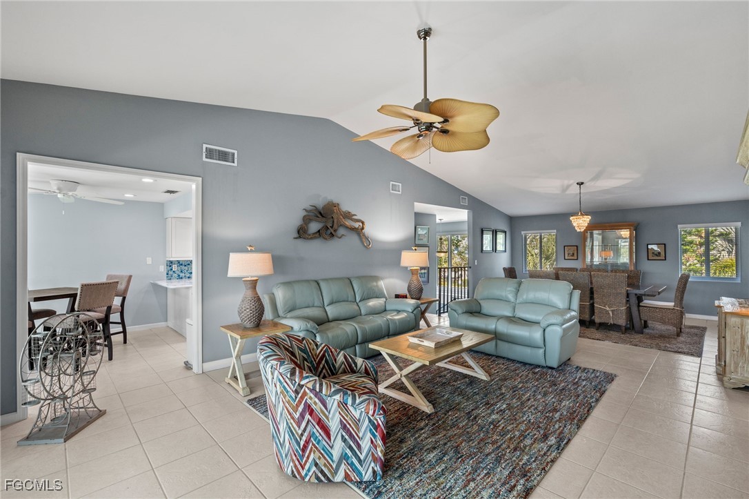 673 East Rocks Drive Sanibel, FL 33957 - Photo 11 of 45