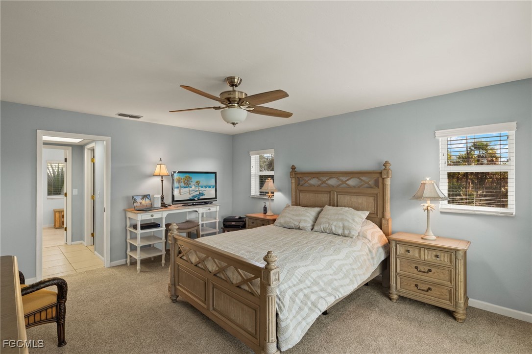 673 East Rocks Drive Sanibel, FL 33957 - Photo 21 of 45
