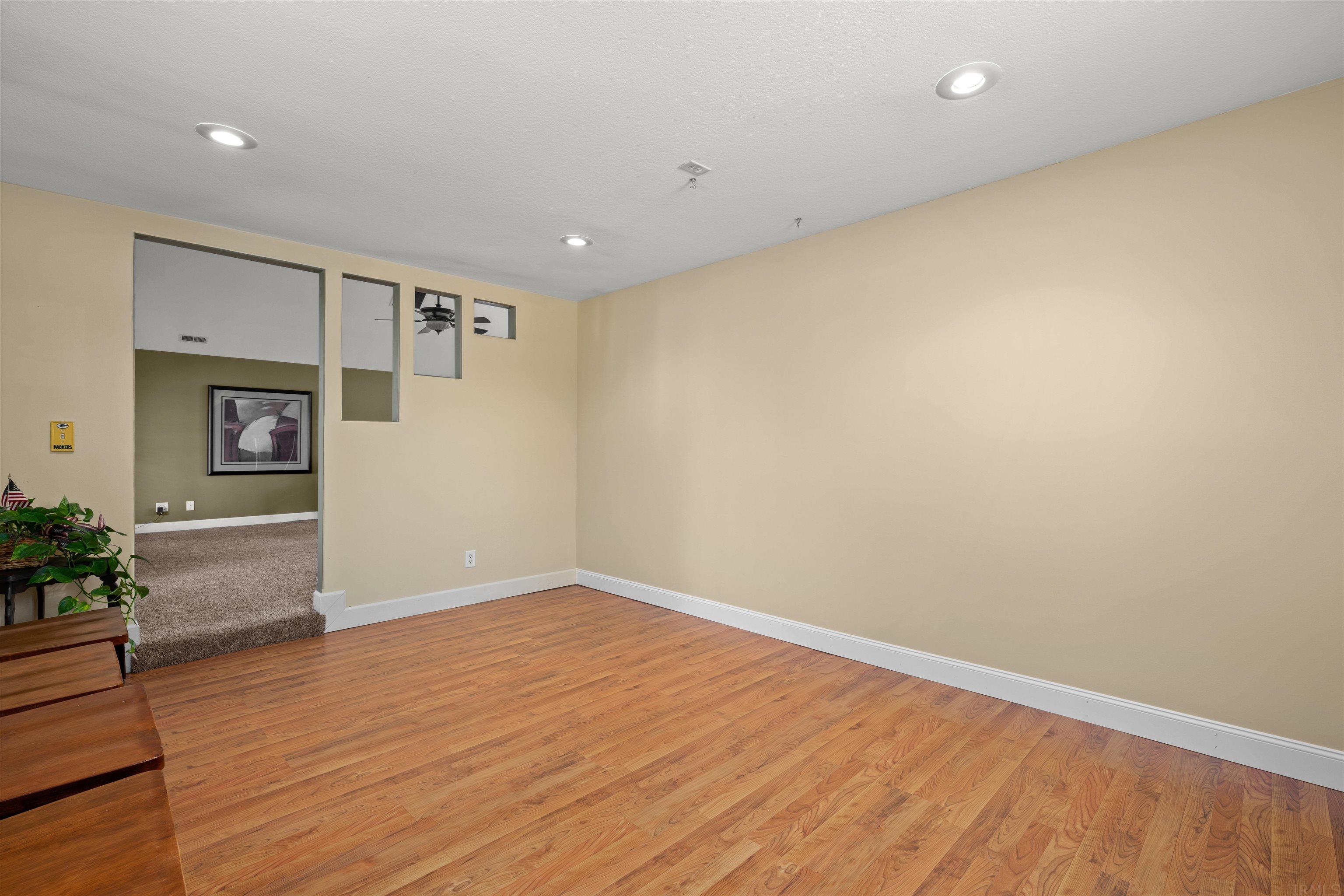 9002 Johnson Road Fort Wayne, IN 46818 - Photo 11 of 17