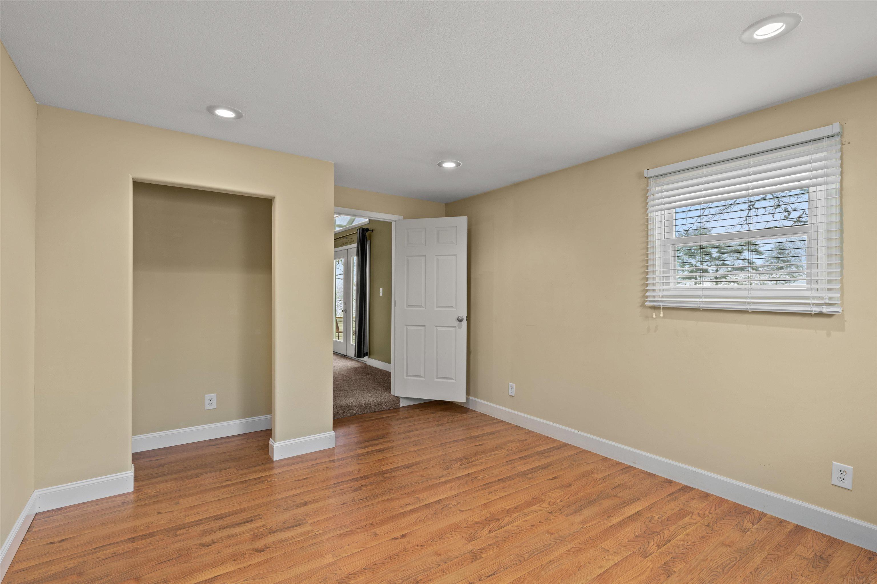 9002 Johnson Road Fort Wayne, IN 46818 - Photo 8 of 17