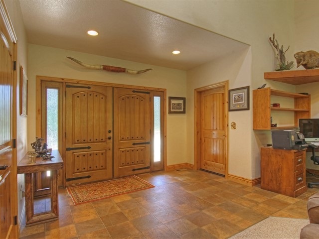 442 Riverbend Loop Road Cusick, WA 99119 - Photo 5 of 20