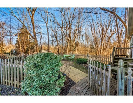 245 Commonwealth Road Wayland, MA 01778 - Photo 4 of 25 Gallery Image 4
