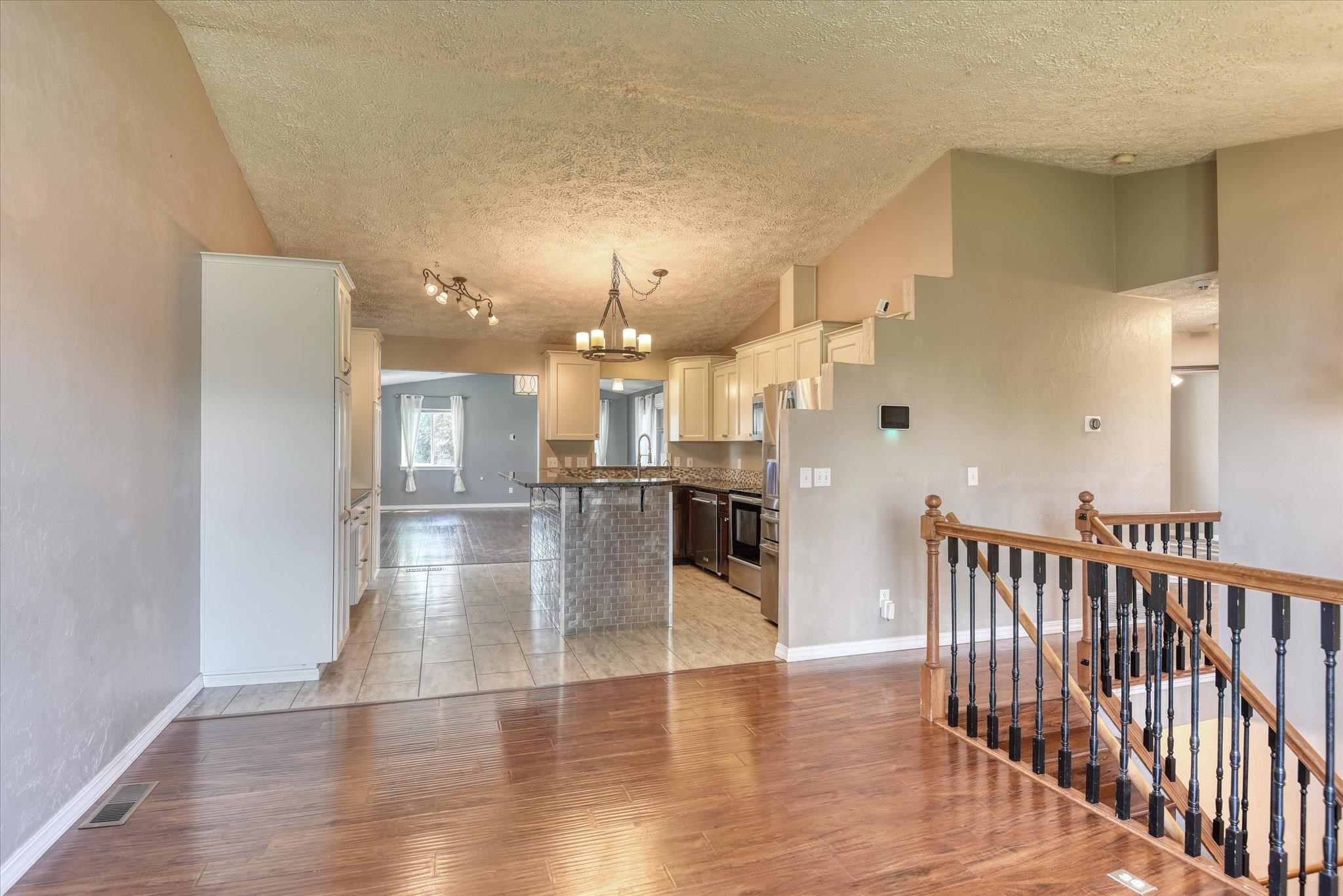 1411 Sinclair Street Davenport, WA 99122 - Photo 7 of 39