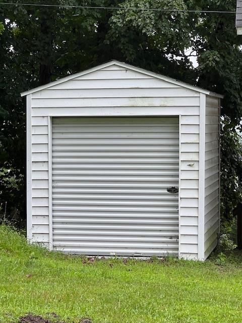 164 McGregor Heights Road Mcgregor, IA 52157 - Photo 13 of 19