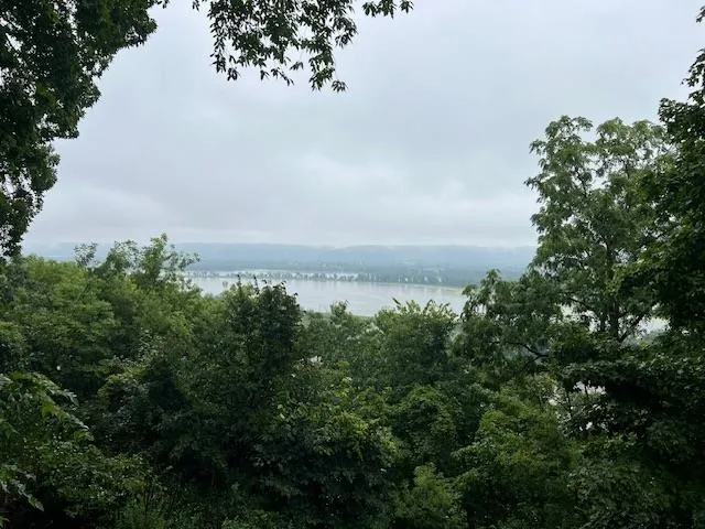 $75,000 | 164 McGregor Heights Road, Mcgregor, IA 52157