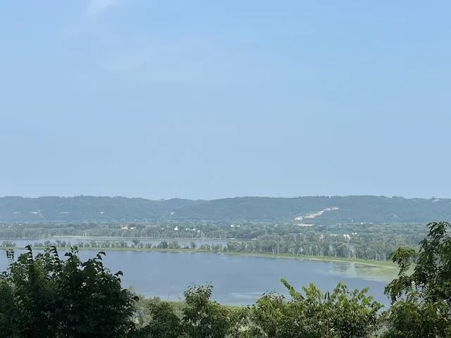 $75,000 | 164 McGregor Heights Road, Mcgregor, IA 52157