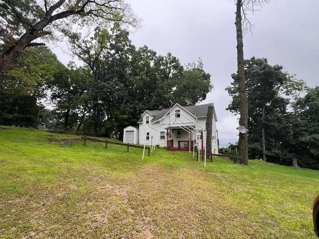 $75,000 | 164 McGregor Heights Road, Mcgregor, IA 52157