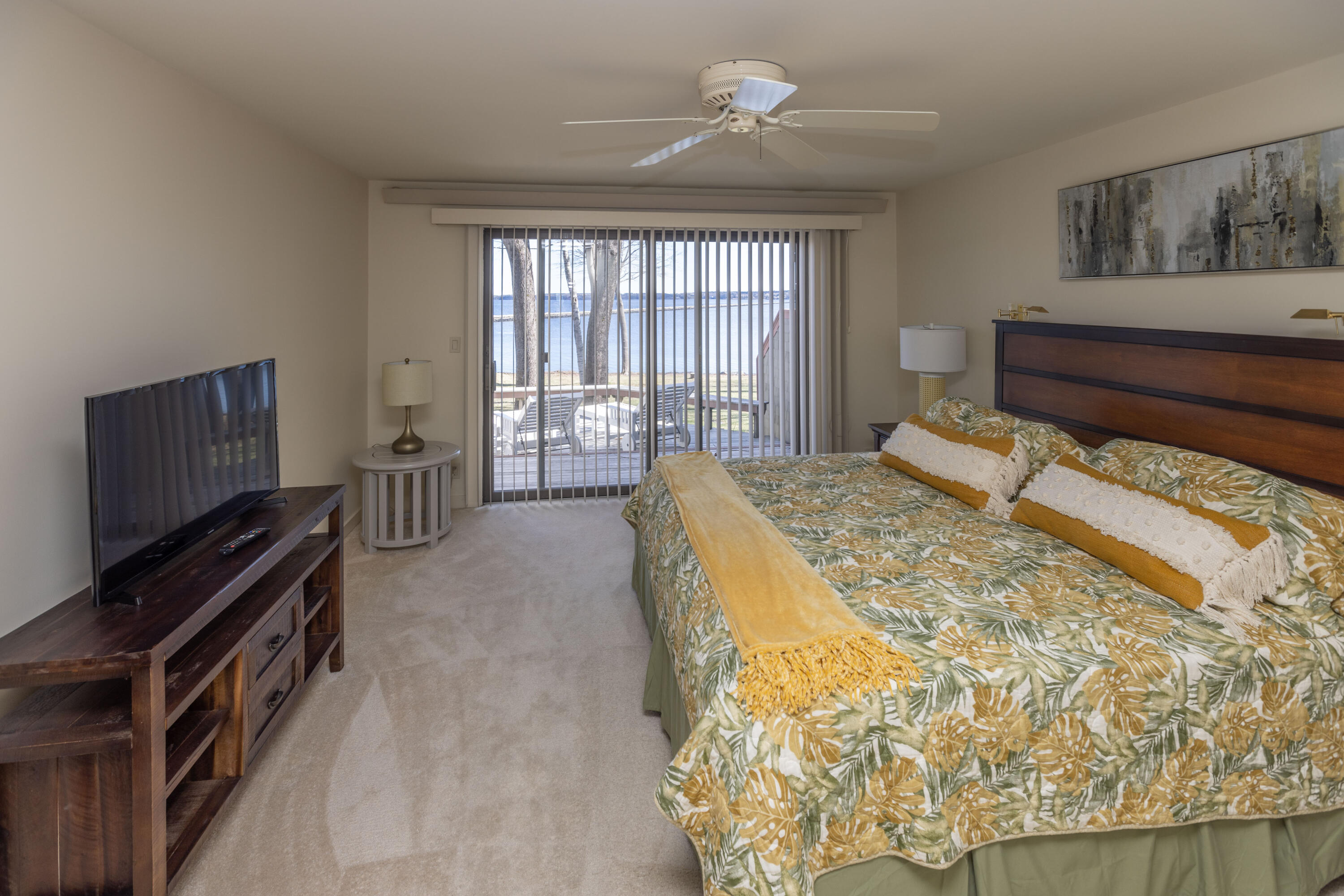 1 Jameson Point Road, Unit 14 Rockland, ME 04841 - Photo 15 of 50 _SMC3884