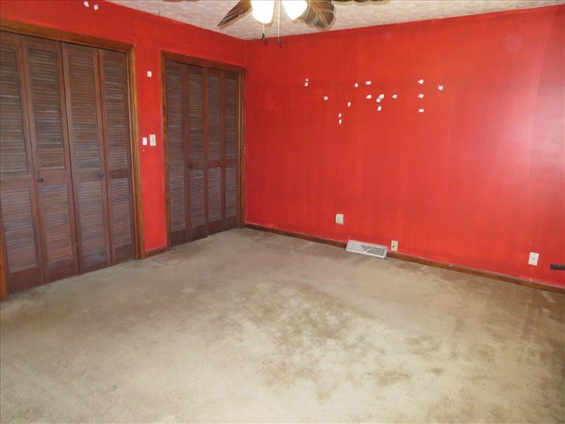 623 Turner Road Mount Vernon, IN 47620 - Photo 15 of 32 Gallery Image 15