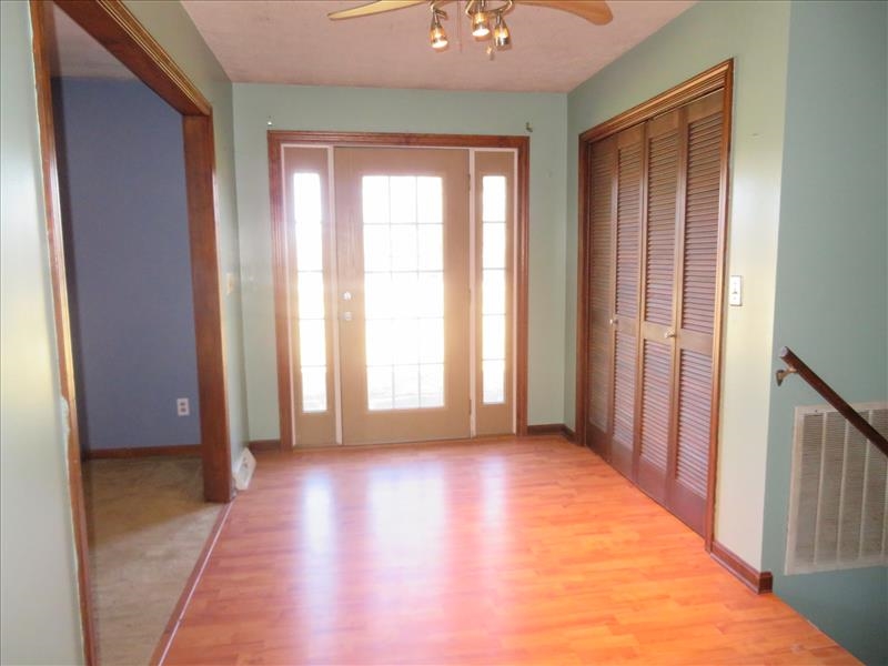 623 Turner Road Mount Vernon, IN 47620 - Photo 4 of 32 Gallery Image 4