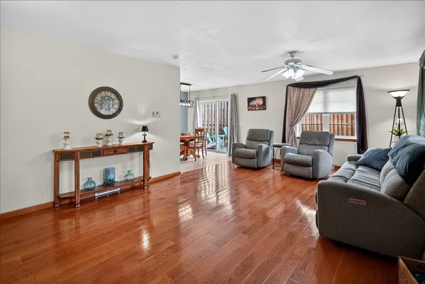 $334,900 | 957 Chandler Lane, Sun Prairie, WI 53590