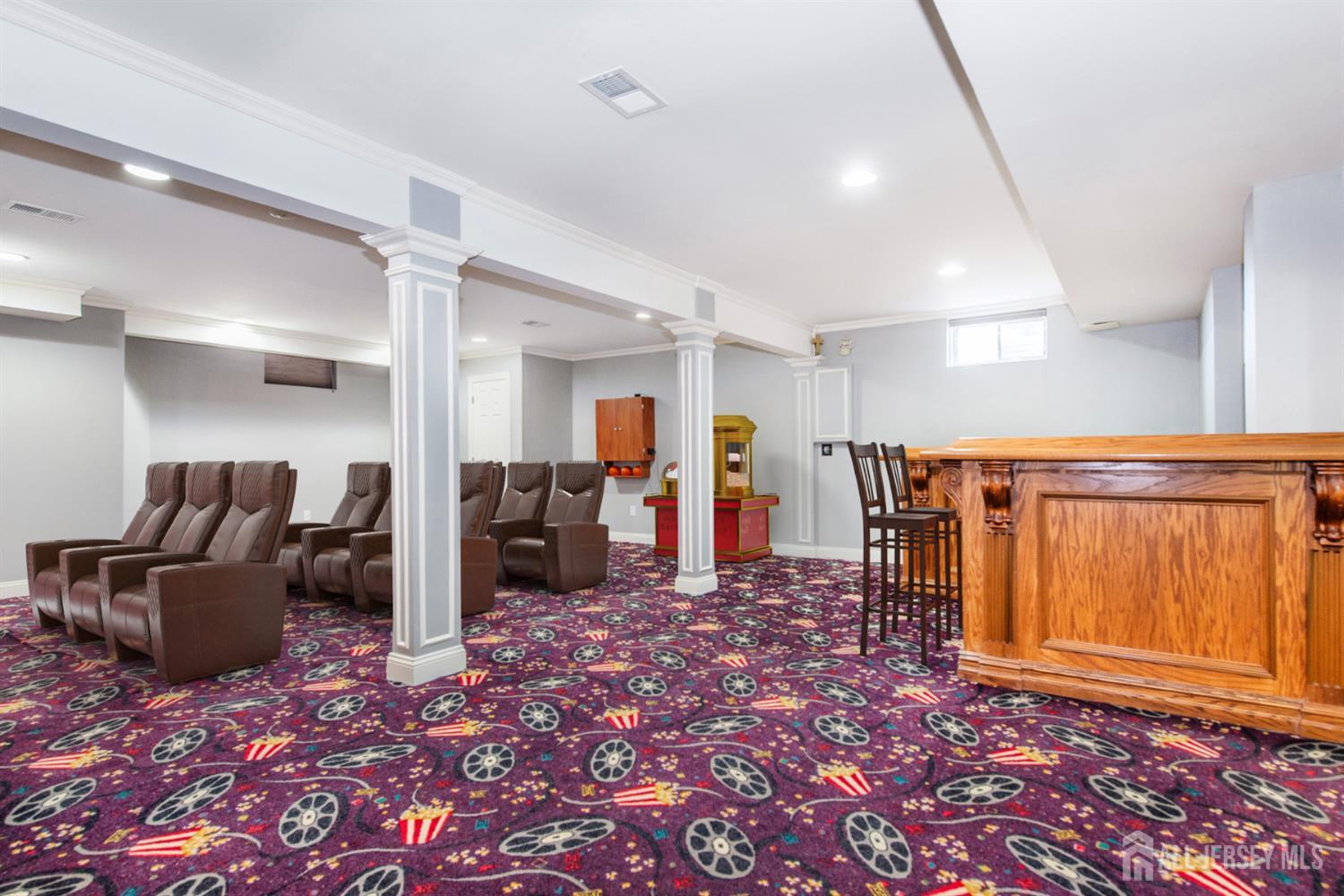 76 Raritan Reach Road South Amboy, NJ 08879 - Photo 36 of 48 a living room with furniture