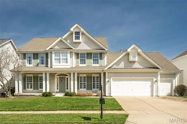 $650,000 | 724 Lakeshore Meadows Drive, Wildwood, MO 63038