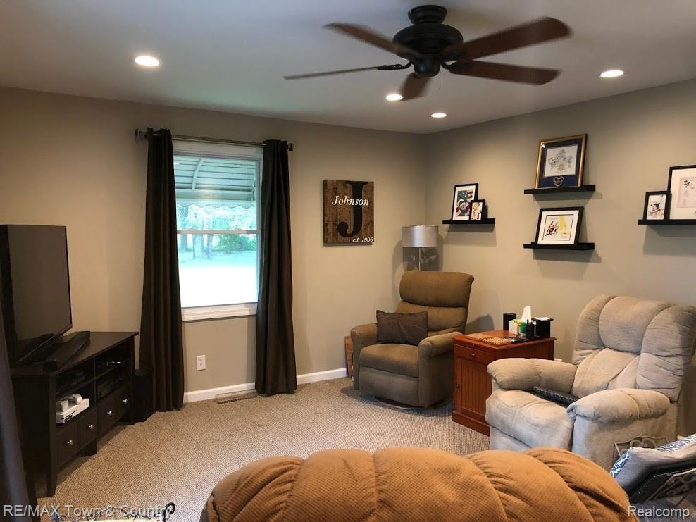 4476 North Linden Road Flint, MI 48504 - Photo 13 of 52