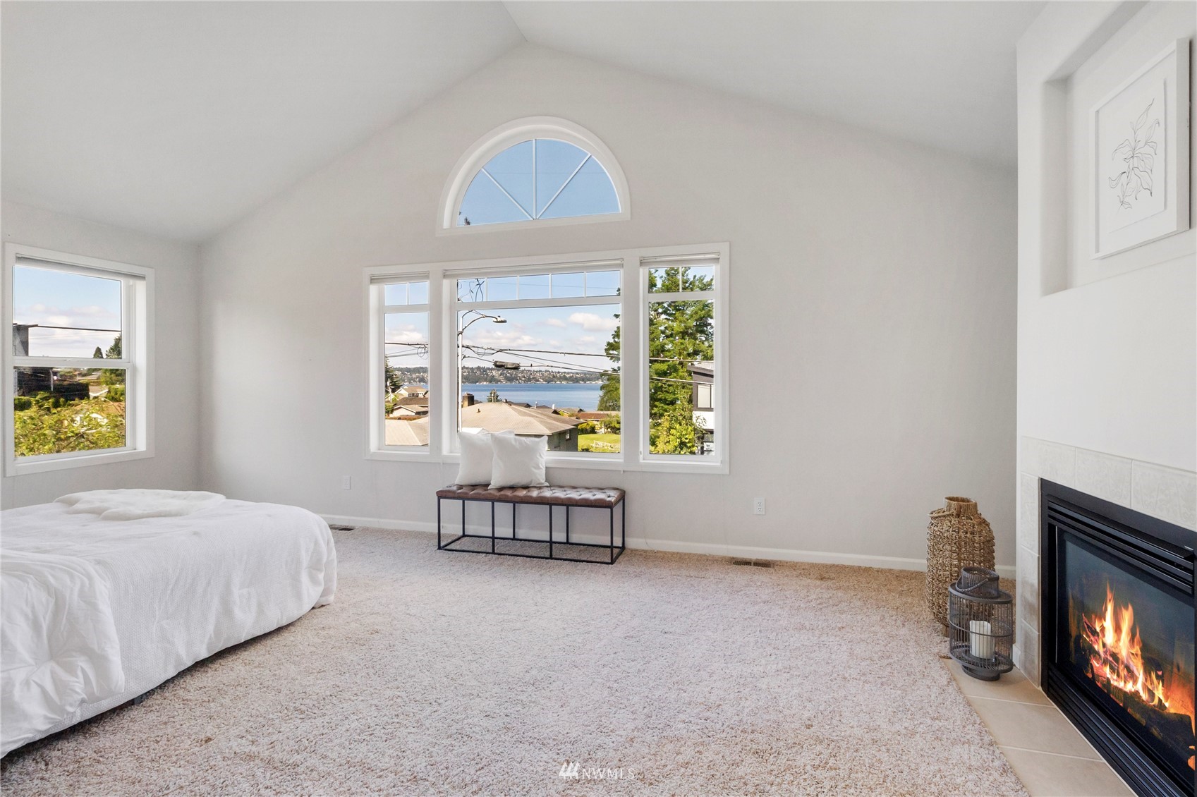 3904 Park Avenue North Renton, WA 98056 - Photo 26 of 40 a bedroom with a bed a table and a window