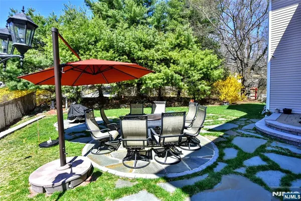 $900,000 | 1 Kingsland Road, Boonton, NJ 07005