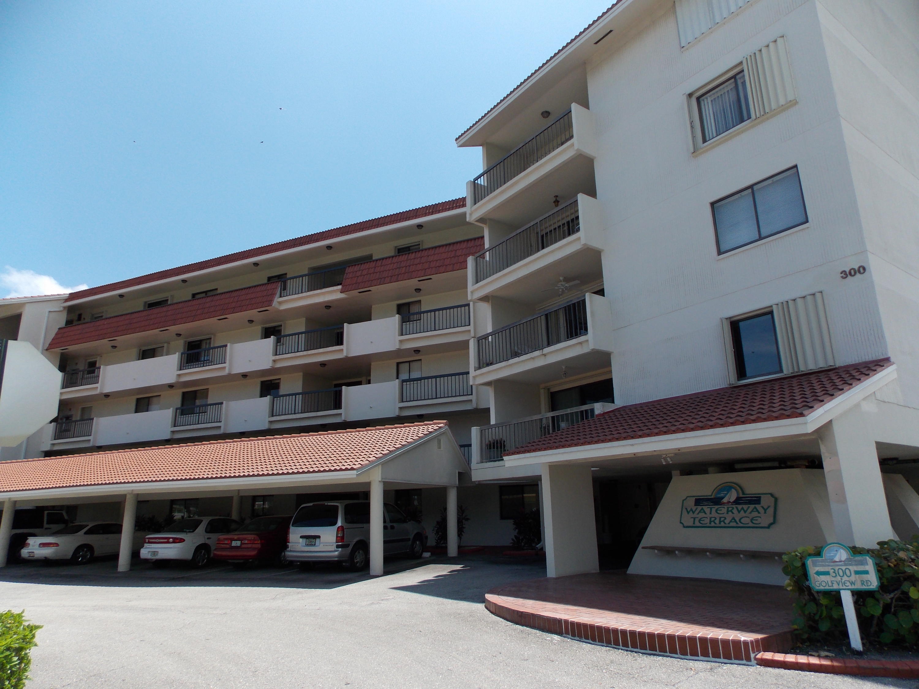 300 Golfview Road, Unit 305 North Palm Beach, FL 33408 - Photo 1 of 11 Exterior