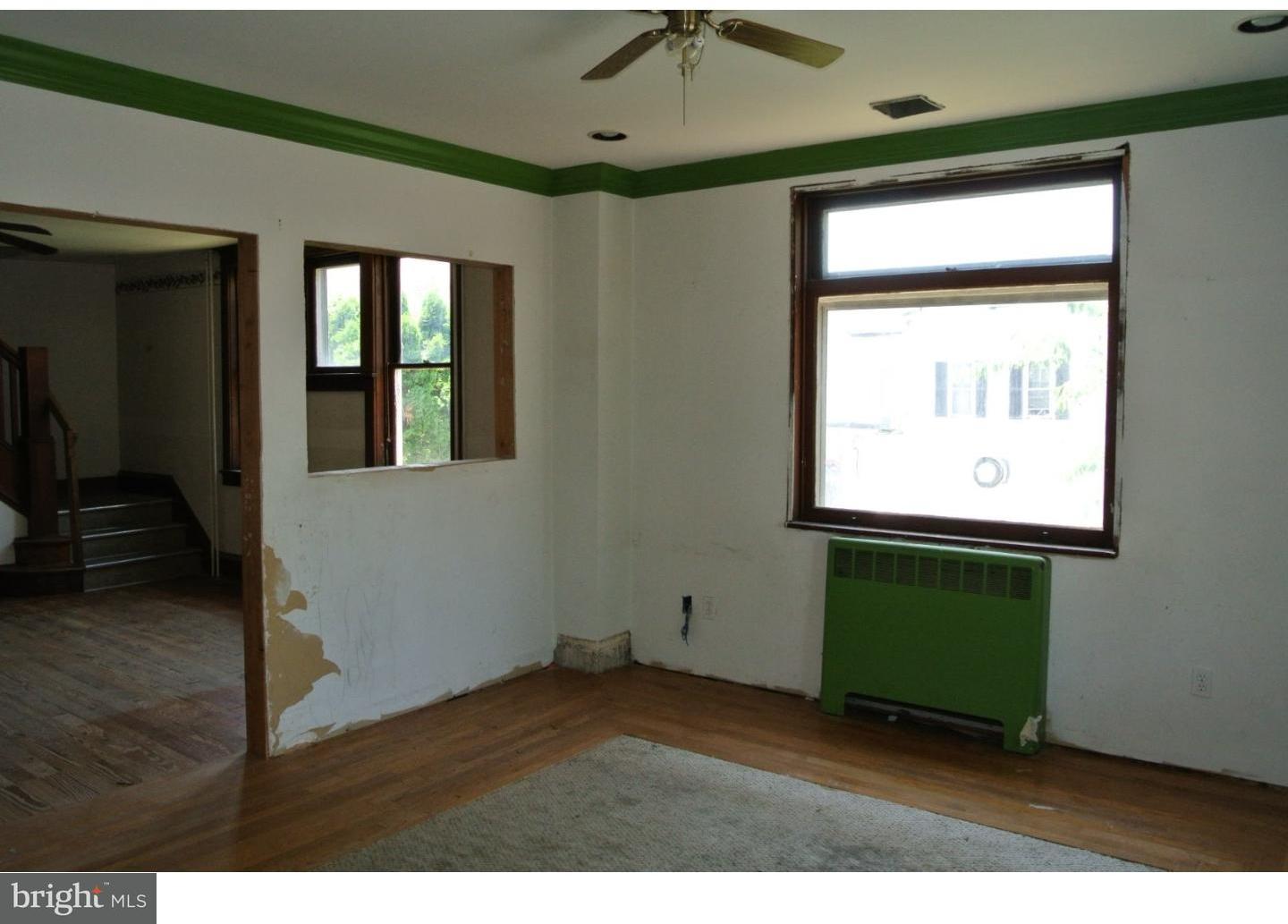1102 Station Road Palm, PA 18070 - Photo 3 of 12 Living Room
