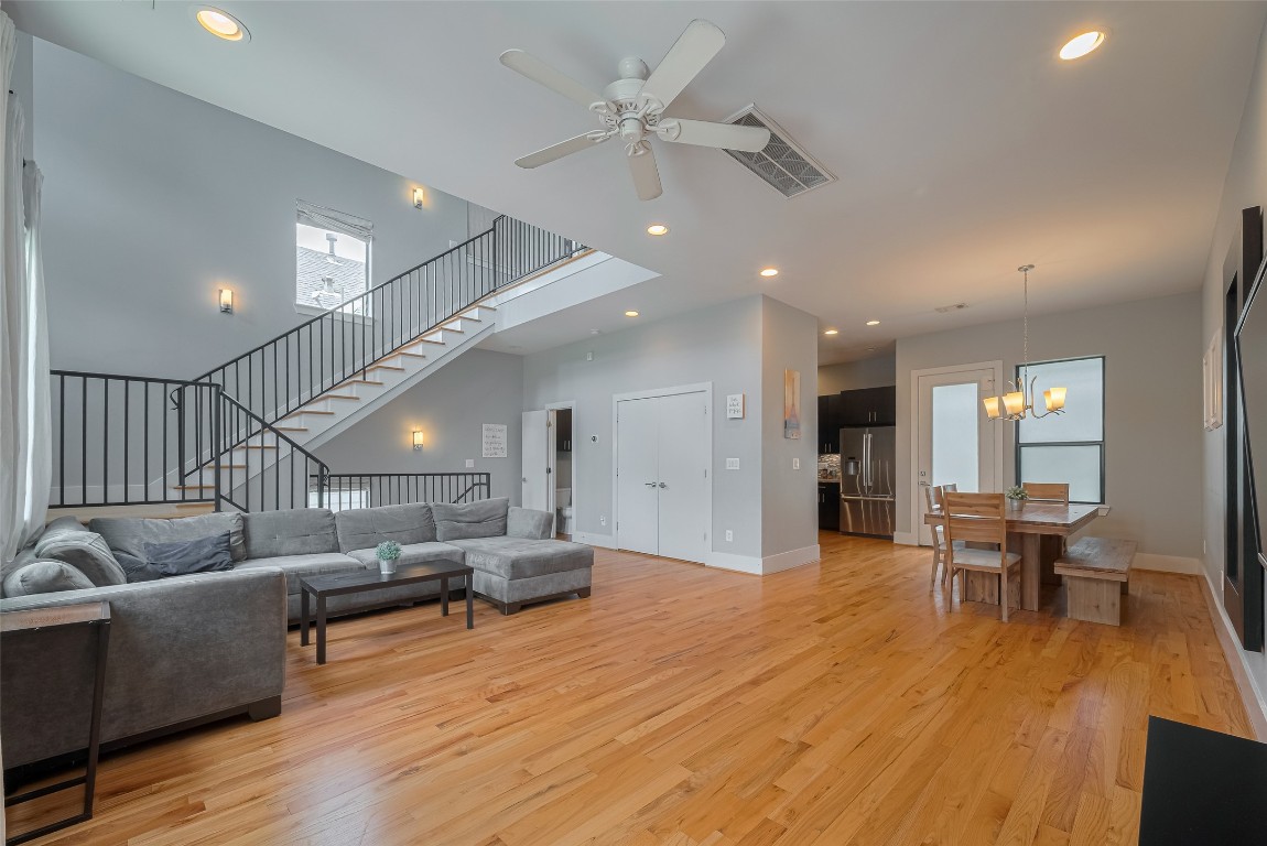 2115 Hadley Street Houston, TX 77003 - Photo 6 of 34 a lobby with furniture and wooden floor