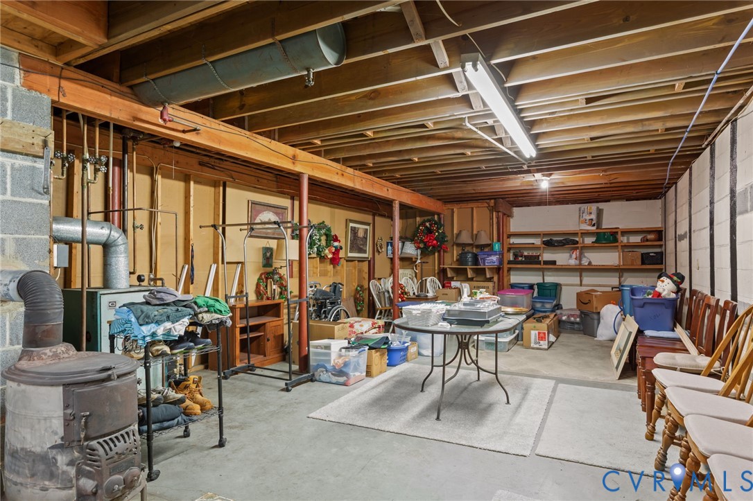 3258 West River Road Scottsville, VA 24590 - Photo 17 of 48