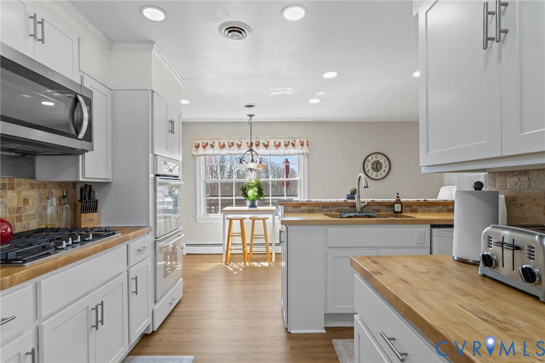 3258 West River Road Scottsville, VA 24590 - Photo 33 of 48