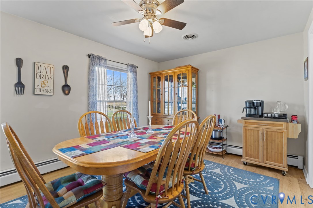 3258 West River Road Scottsville, VA 24590 - Photo 8 of 48