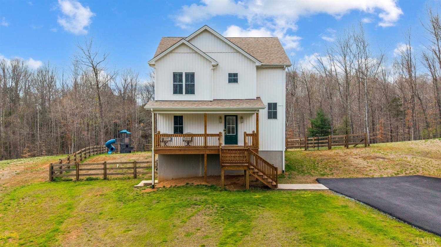 240 Ned Brown Road Amherst, VA 24521 - Photo 3 of 53