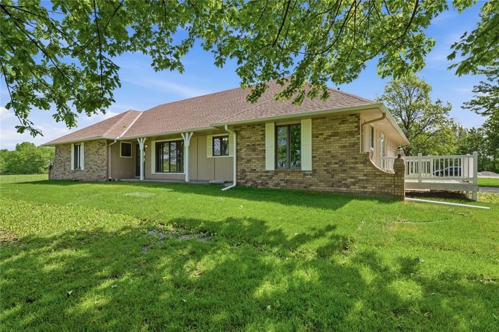 28005 South Belle Plain Road Harrisonville, MO 64701 - Photo 1 of 33