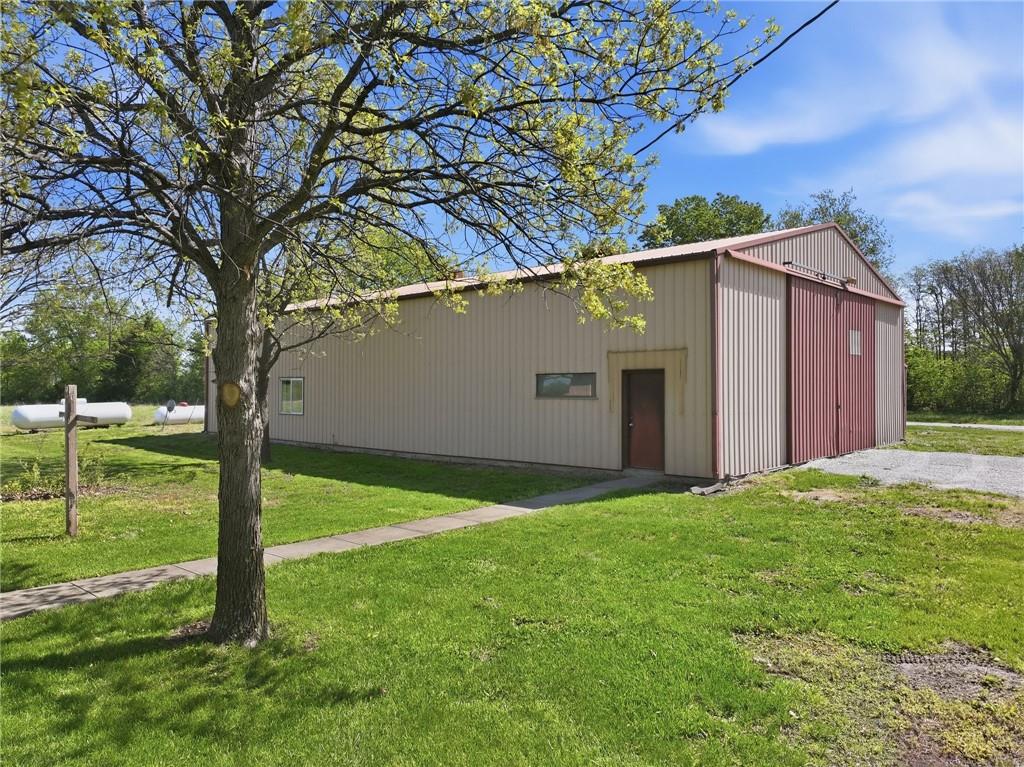 28005 South Belle Plain Road Harrisonville, MO 64701 - Photo 26 of 33