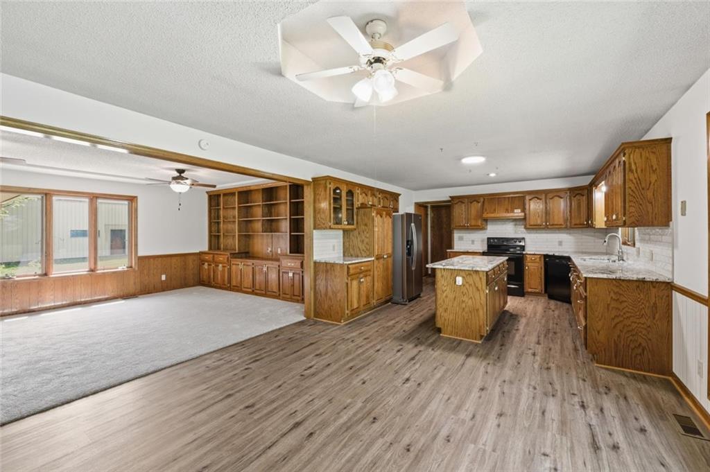 28005 South Belle Plain Road Harrisonville, MO 64701 - Photo 6 of 33