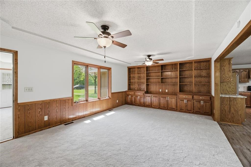 28005 South Belle Plain Road Harrisonville, MO 64701 - Photo 9 of 33