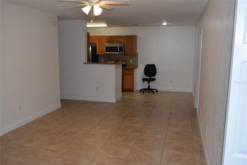 4340 South Kirkman Road, Unit 905 Orlando, FL 32811 - Photo 7 of 32 Gallery Image 7