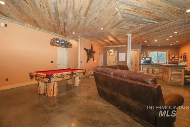 $4,950,000 | 79250 Lookout Mountain Road, Elgin, OR 97827