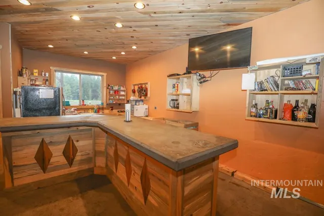 $4,950,000 | 79250 Lookout Mountain Road, Elgin, OR 97827