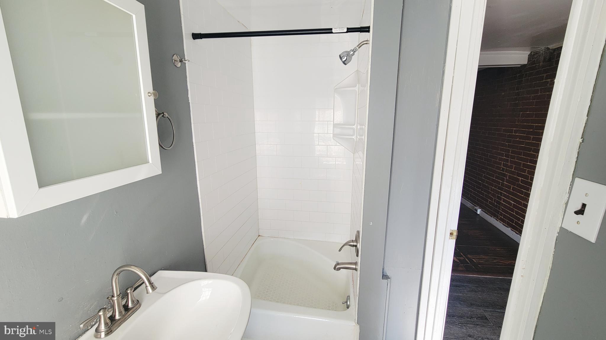 703 Tessier Street Baltimore, MD 21201 - Photo 17 of 19 Full Bath on 3rd Level