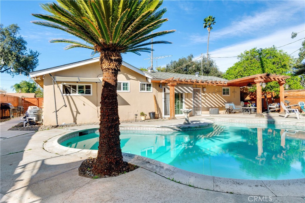 8738 San Vicente Avenue Riverside, CA 92503 - Photo 19 of 21