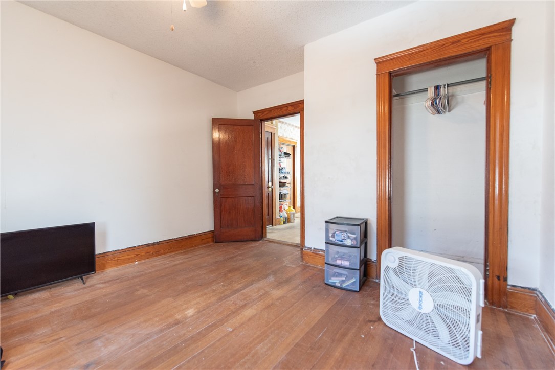 8 Short Street Cumberland, RI 02864 - Photo 6 of 23
