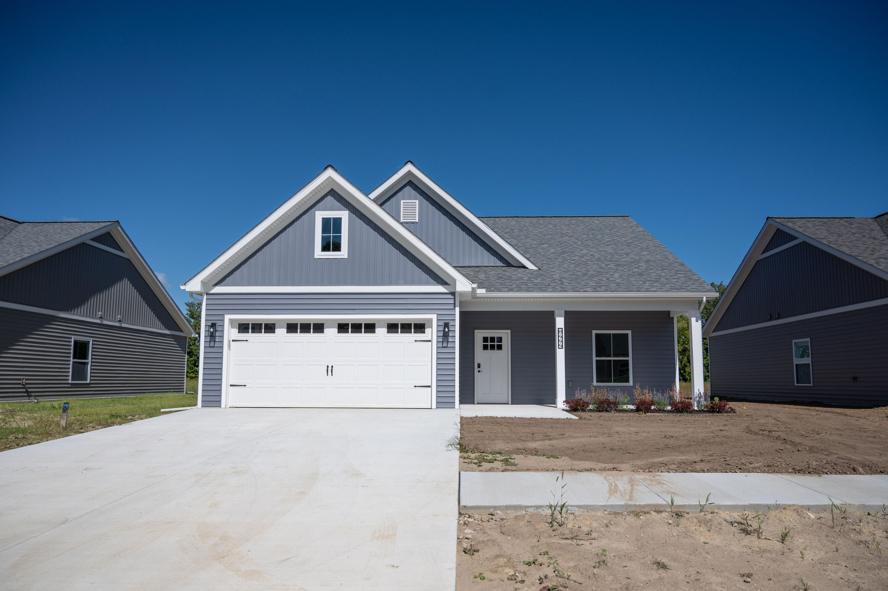 8441 Oak Shade Circle Davison, MI 48423 - Photo 3 of 40 TMS_1024