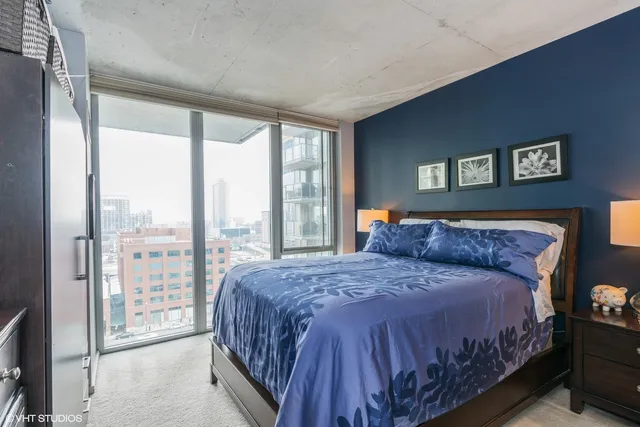 $2,500 | 659 West Randolph Street, Unit 1118, Chicago, IL 60661