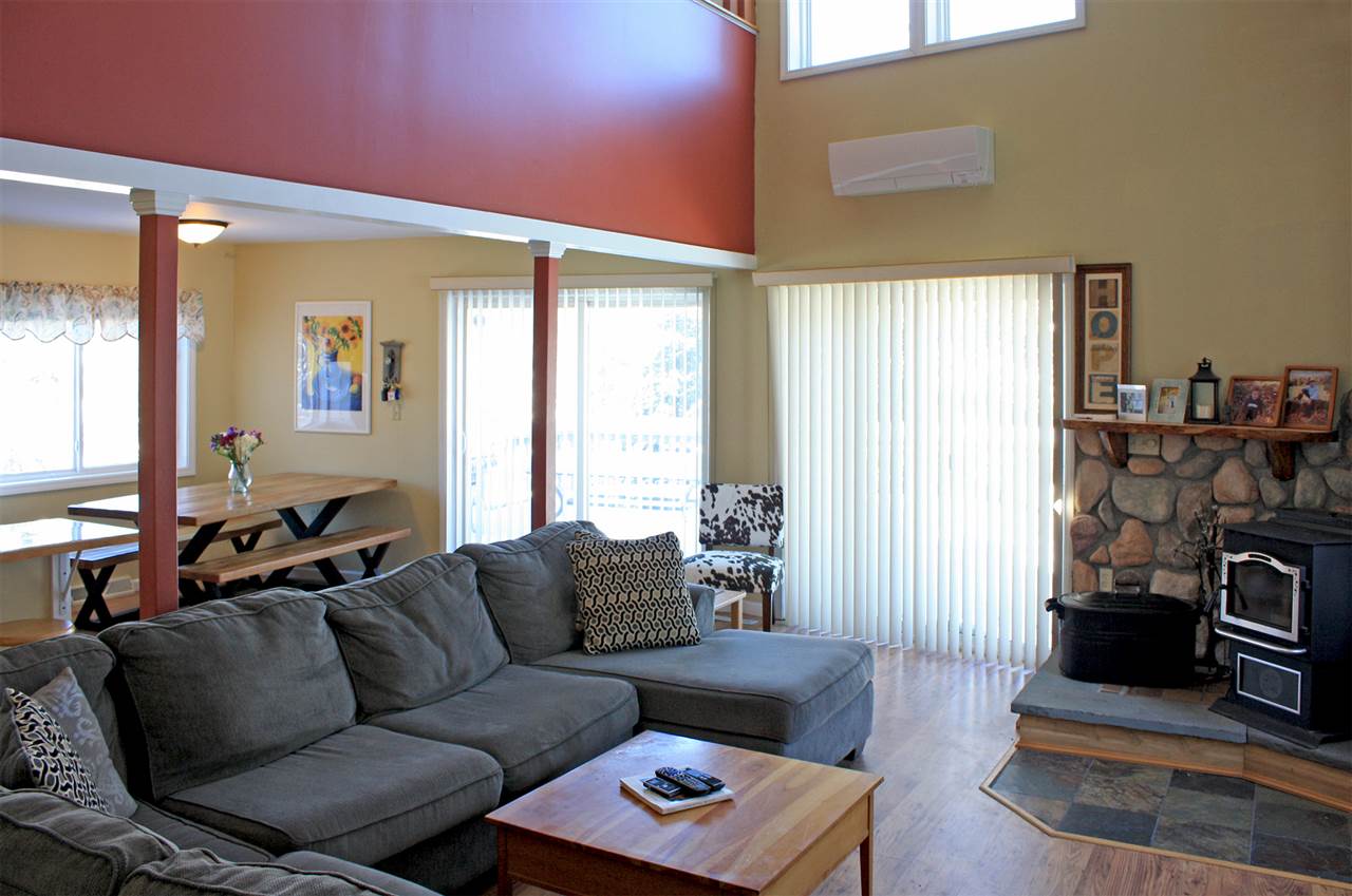 99 Rimrock Road Mount Holly, VT 05758 - Photo 3 of 28