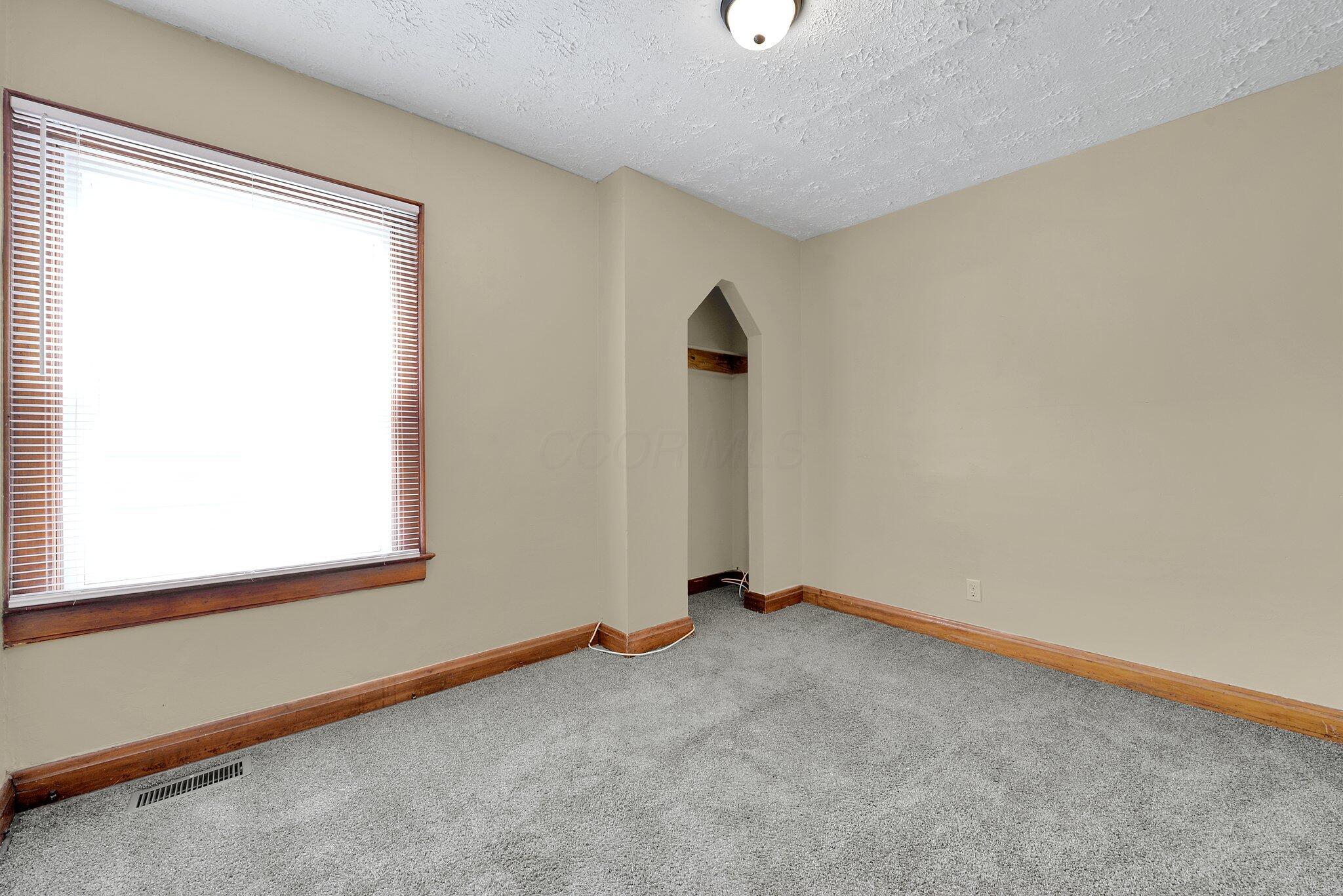 898-900 Berkeley Road Columbus, OH 43206 - Photo 40 of 55 40-web-or-mls-898-berkeley-rd