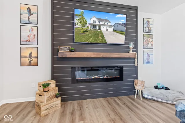 $447,499 | 1905 Reilly Lane, New Palestine, IN 46163