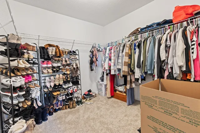 $447,499 | 1905 Reilly Lane, New Palestine, IN 46163