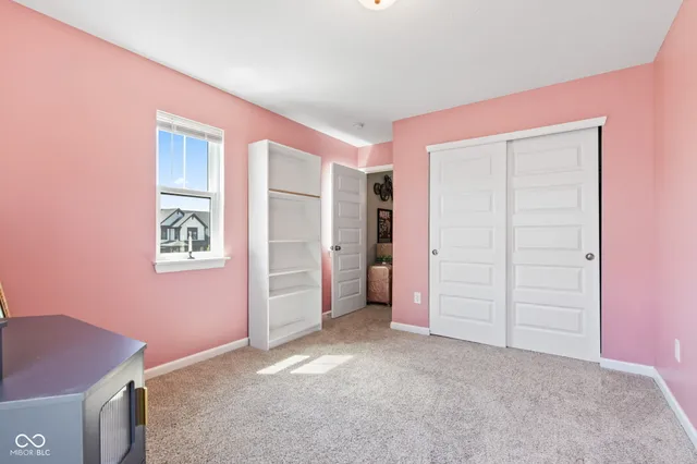 $447,499 | 1905 Reilly Lane, New Palestine, IN 46163