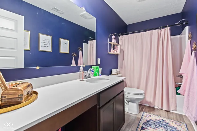 $447,499 | 1905 Reilly Lane, New Palestine, IN 46163