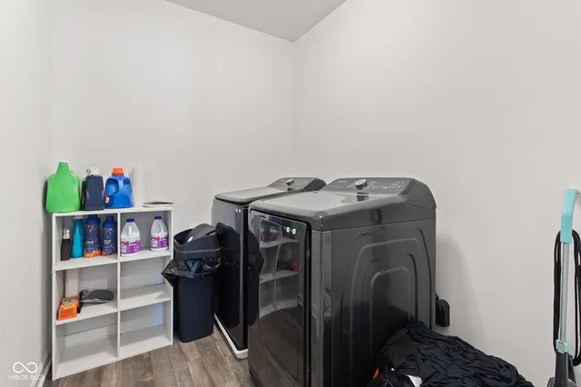 $447,499 | 1905 Reilly Lane, New Palestine, IN 46163