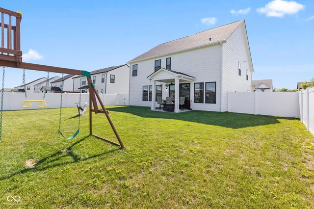 $447,499 | 1905 Reilly Lane, New Palestine, IN 46163