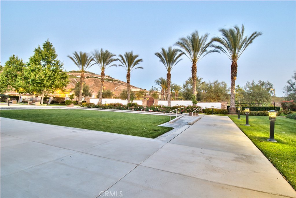 16861 Ridge Cliff Drive Riverside, CA 92503 - Photo 58 of 61 LHR - Park