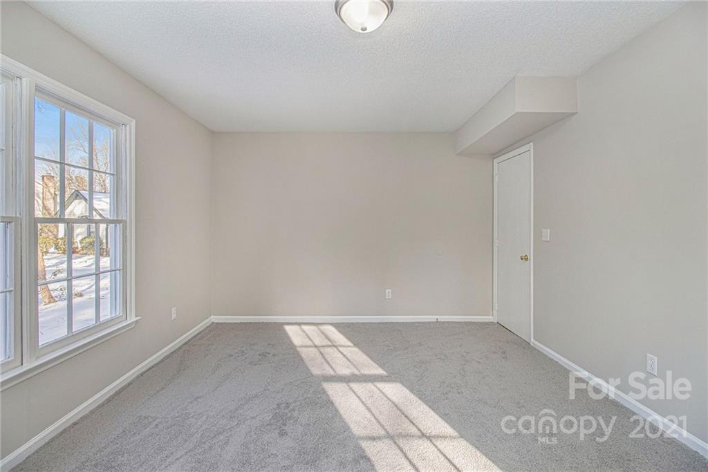 8400 Stoneface Road Charlotte, NC 28214 - Photo 13 of 20 Gallery Image 13