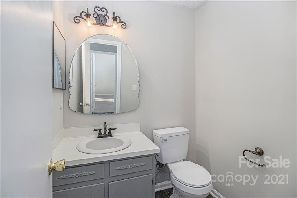8400 Stoneface Road Charlotte, NC 28214 - Photo 17 of 20 Gallery Image 17
